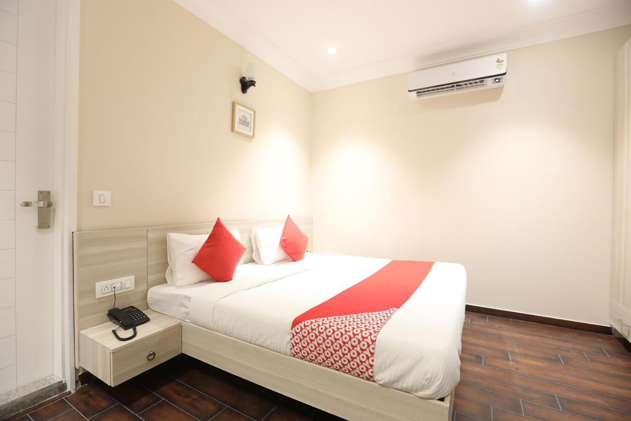 Oyo 43009 The Palm Green Hotel Indraprastha Exterior photo